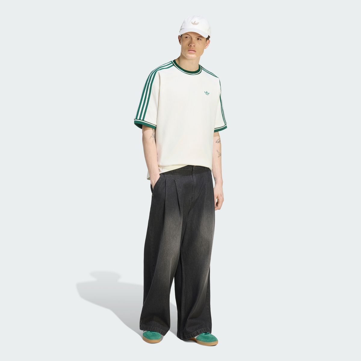 TEE SS OWHITE