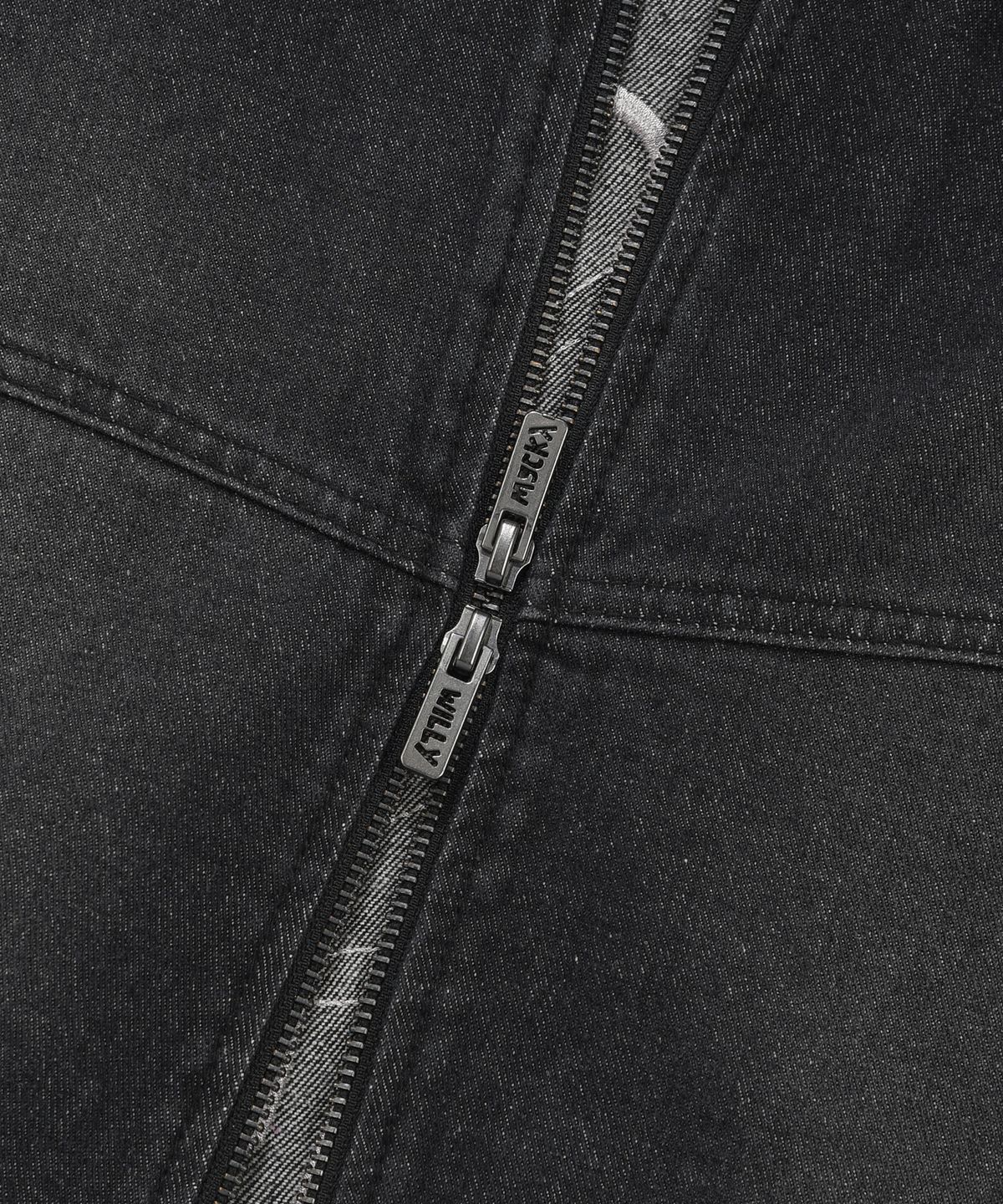 BACK GRAPHIC DENIM HOODED JUMPER