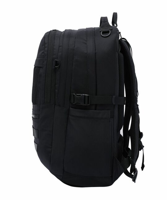 WACKY WILLY LIGHT WEIGHT BACKPACK 33L