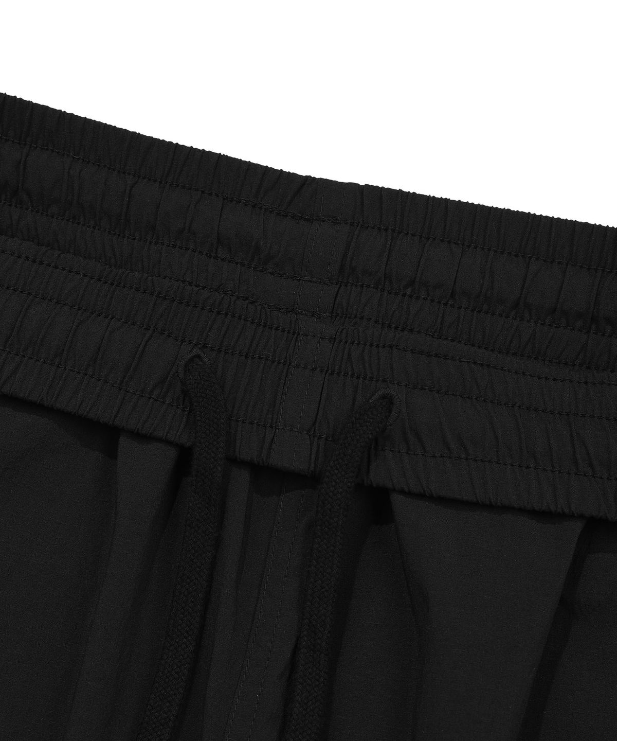 BASIC NYLON SHORTS