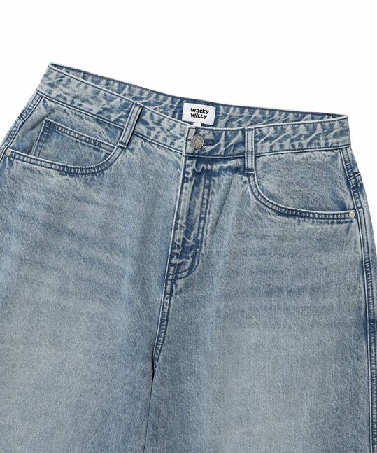 BASIC BERMUDA DENIM SHORTS