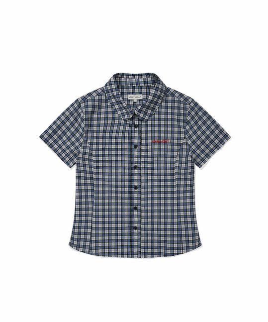 WOMEN’S ROUND-COLLAR SLIM-FIT CHECK SHORT-SLEEVE SHIRT