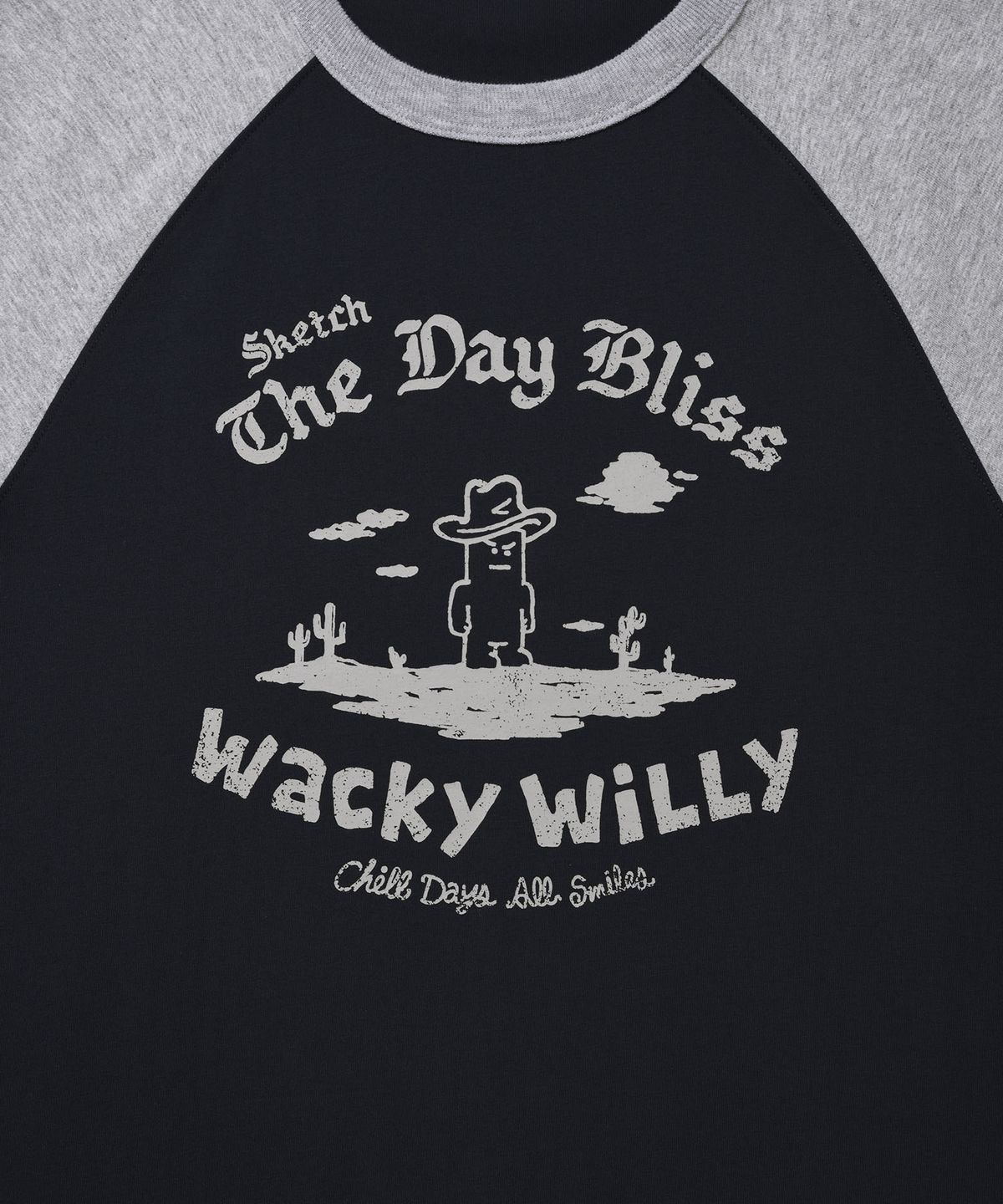 RAGLAN T-SHIRT