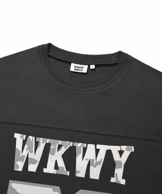 PANEL TYPOGRAPHY T-SHIRT