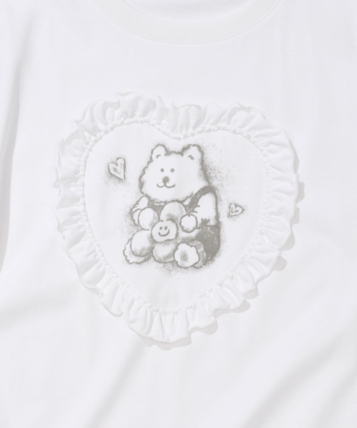 WOMEN’S HEART RUFFLE T-SHIRT
