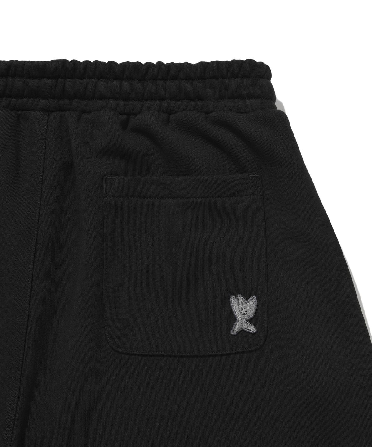 ONE-TUCK WIDE BALLOON SWEATPANTS