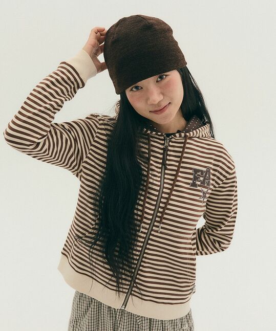 SLIM HOODED ZIP-UP