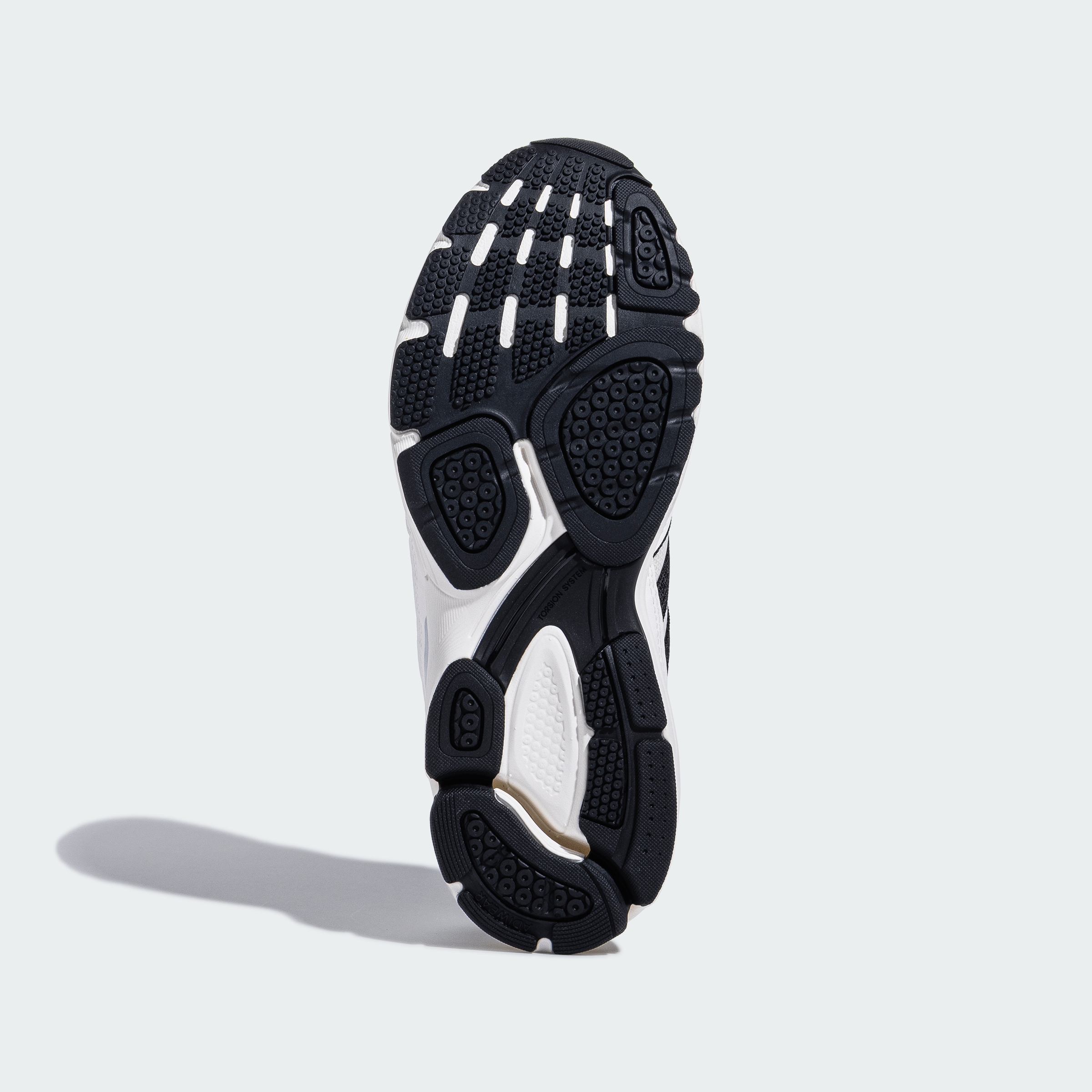 SPIRITAIN 2000 CWHITE/CBLACK/GRETWO