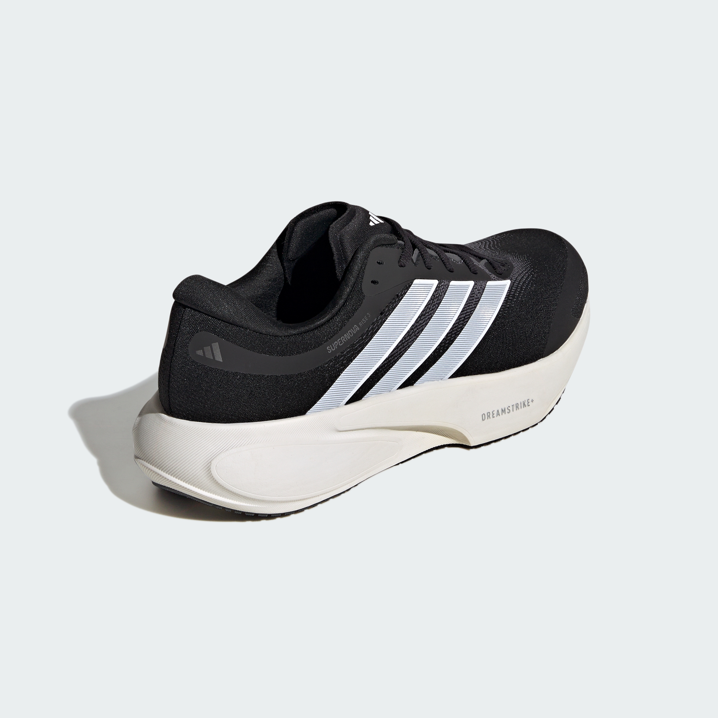 SUPERNOVA RISE 3 M CBLACK/FTWWHT/CBLACK