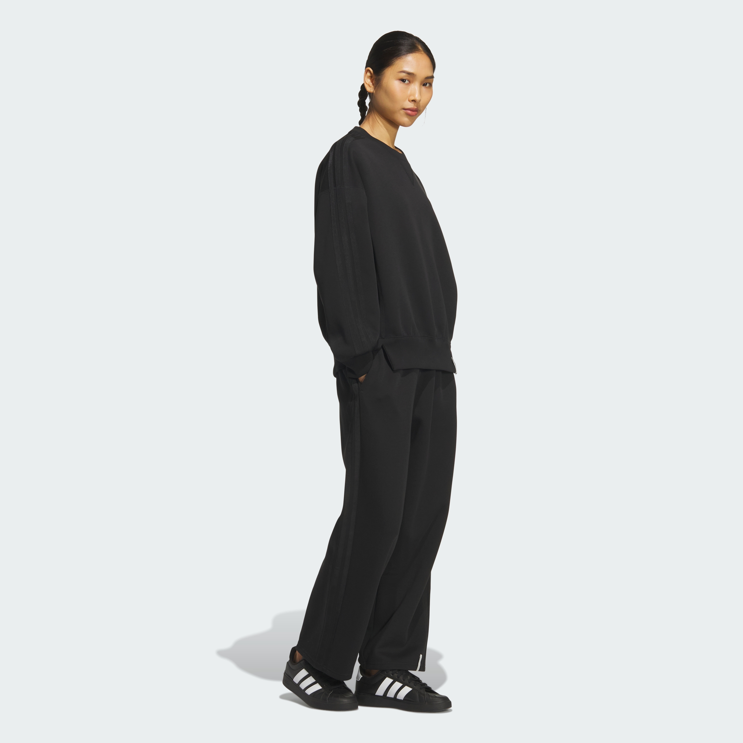 ES+ 3S SWT CREW BLACK