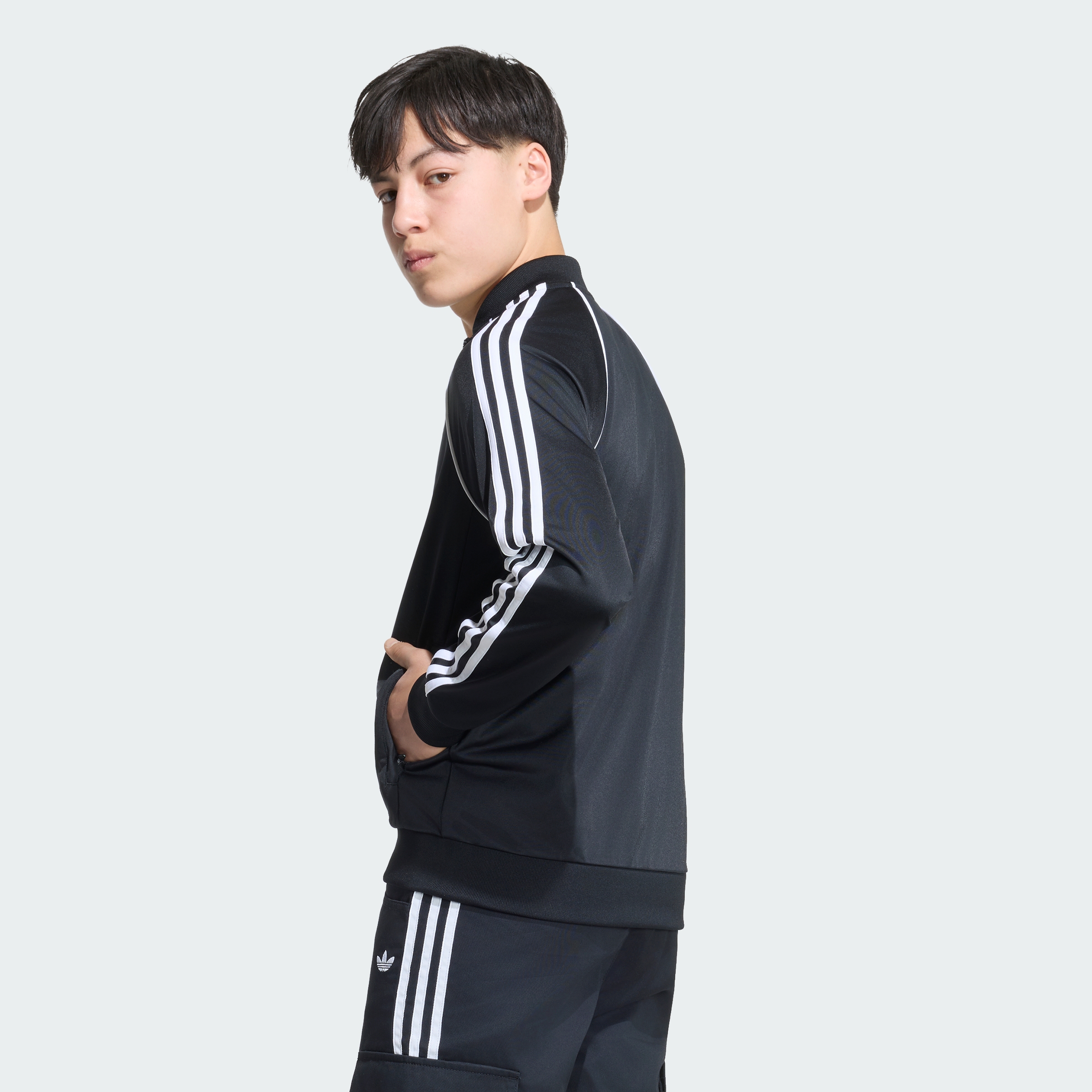 SST LO TT BLACK/BLACK