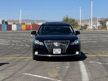 Toyota Crown 2014/2025