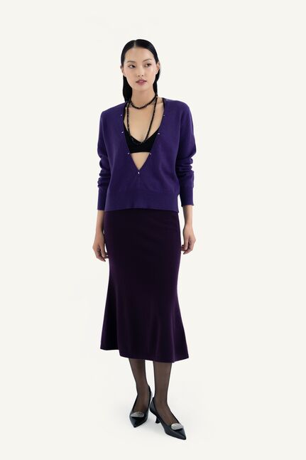 VICKY V-Neck