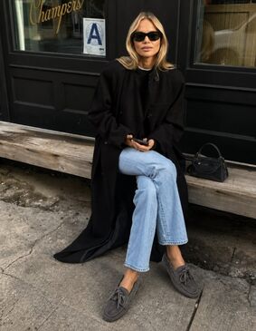 Илгэн loafers