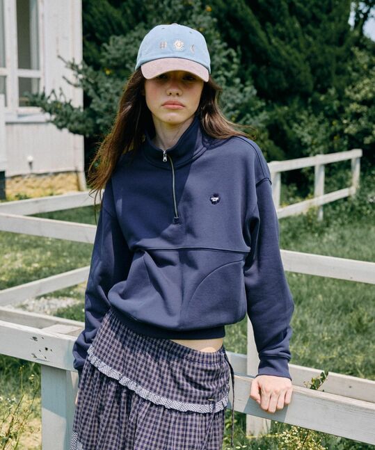 WOMEN HALF ZIP UP SWEATSHIRT