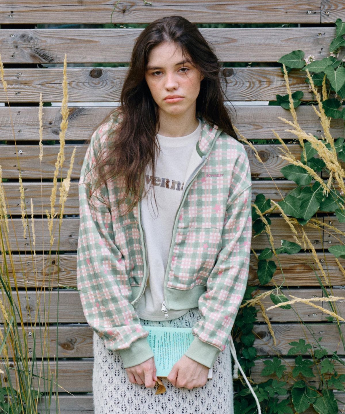 WOMEN CROPPED ZIP-UP HOODIE (AOP)