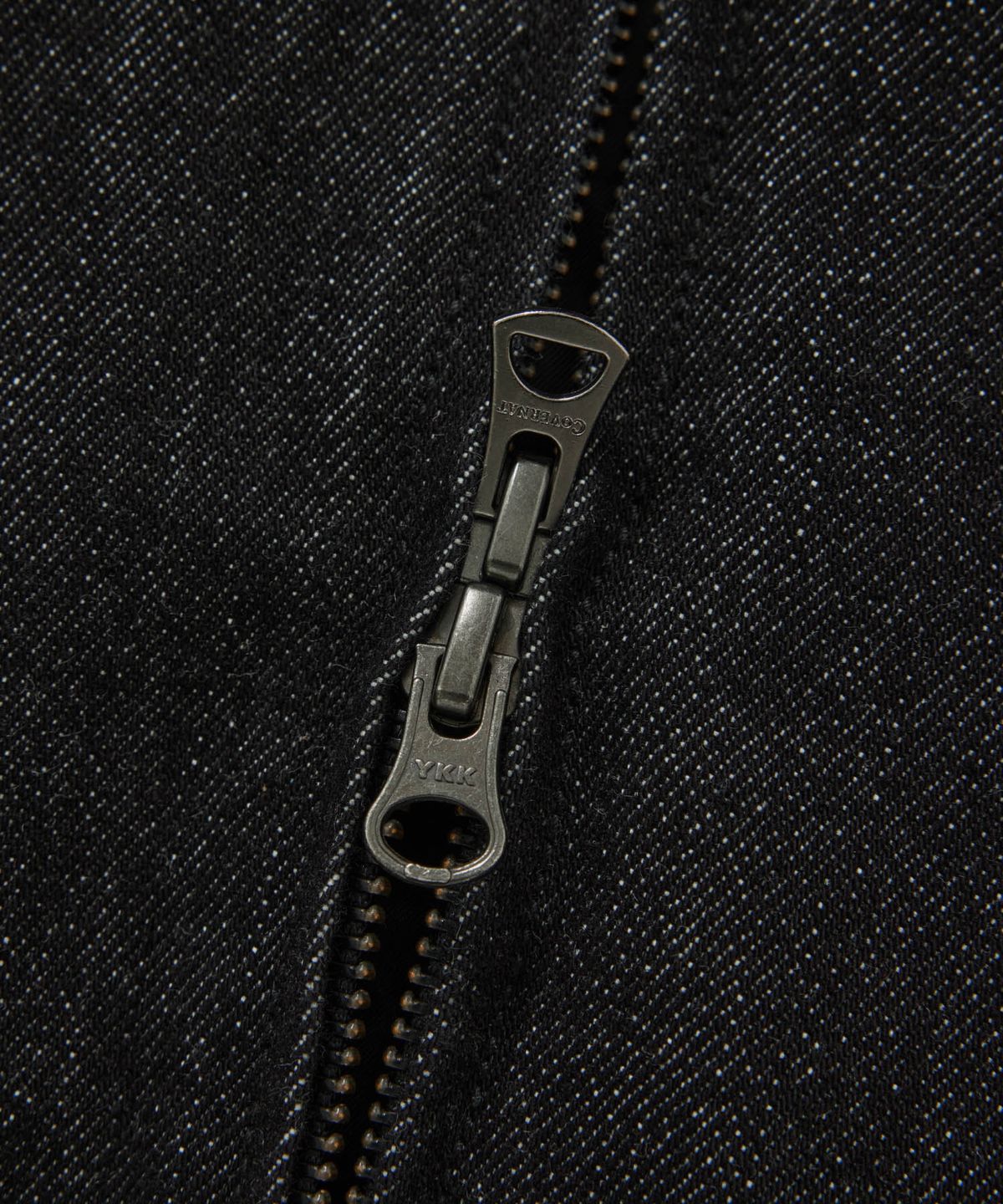 RING-SPUN C-LOGO DENIM HOODED JACKET