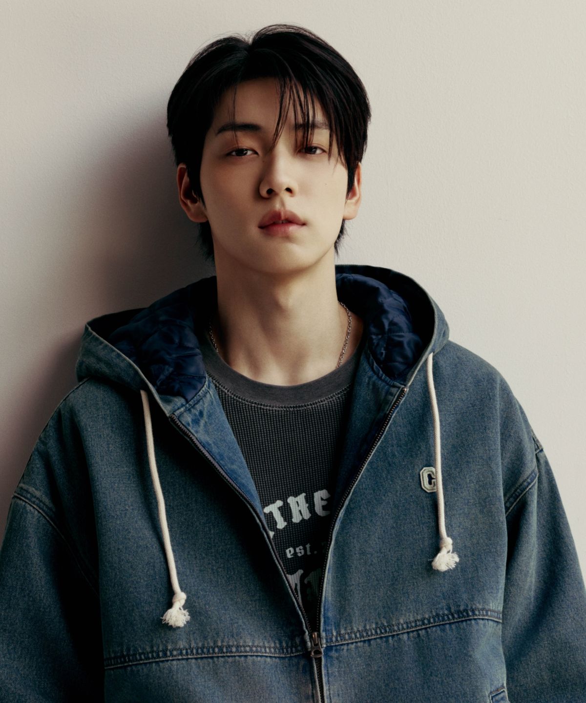RING-SPUN C-LOGO DENIM HOODED JACKET