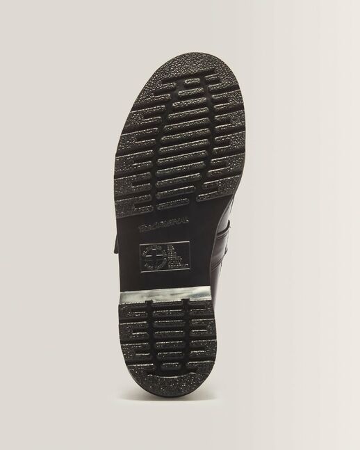 ADRIAN BUCKLE BLACK ANALINE
