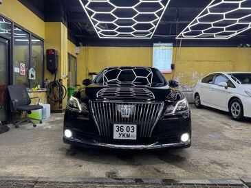 Toyota Crown 2014/2024