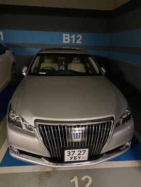 Toyota Crown 2017/2024