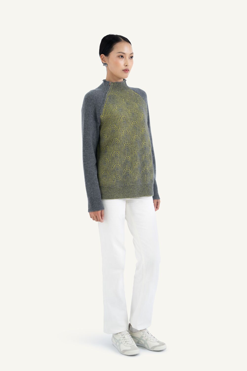 Sweater - 4