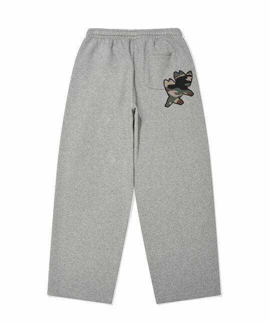CAMO APPLIQUE BALLOON FIT SWEAT PANTS