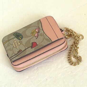 Coach zip card case