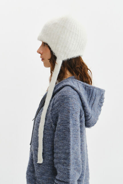 TASSEL TIE KNIT BEANIE