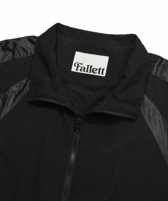 Out Pocket Windbreaker