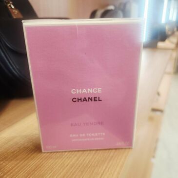 Chanel tendre