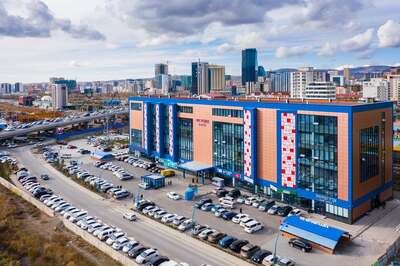 Ихнаяд плаза салбар