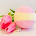 Bath bomb